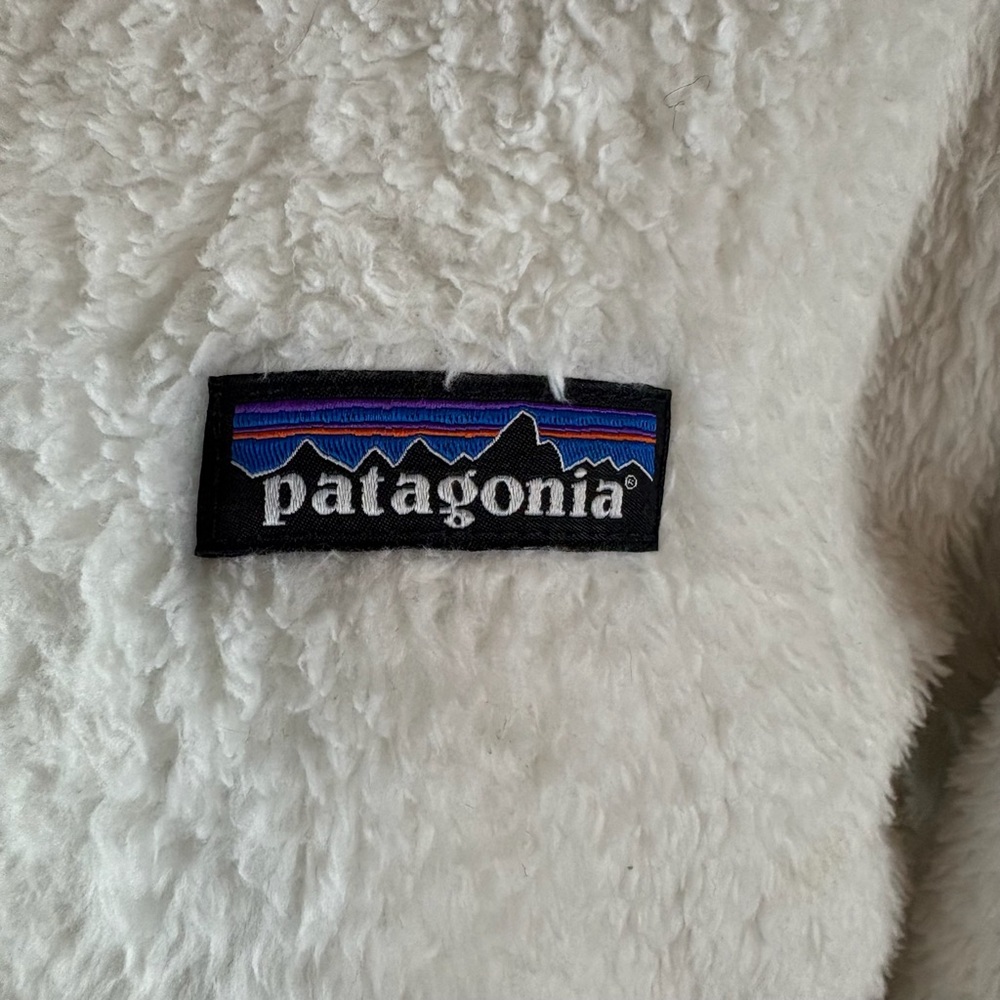 Patagonia Jacket Womens Small White Sherpa Fleece Full Zip Cozy Sty 25211FA16 - Picture 8 of 9